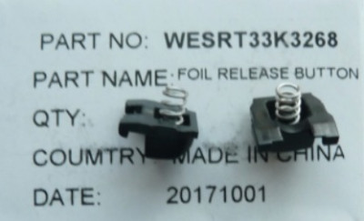Кнопки снятия бритвенной головки бритвы Panasonic ES-RT33