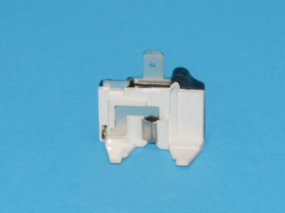 Термореле компрессора для морозильной камеры Hisense HK1640715